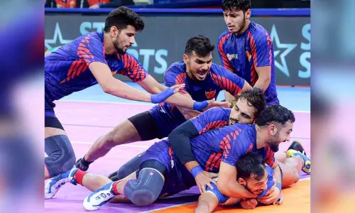 புரோ கபடி லீக்: தமிழ் தலைவாஸ் அணியை வீழ்த்தி தபாங் டெல்லி வெற்றி