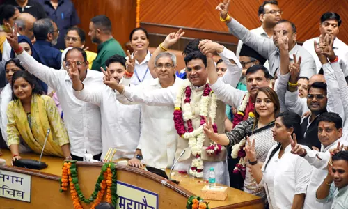 டெல்லி மேயர் தேர்தல்:  3 வாக்குகள் வித்தியாசத்தில் ஆம் ஆத்மி வேட்பாளர் திரில் வெற்றி