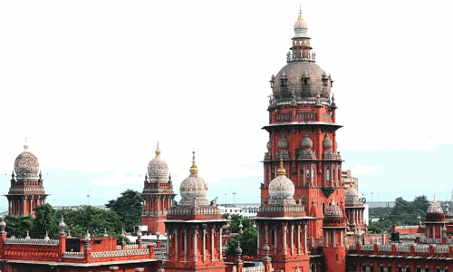 சிதம்பரம் கோவில் கொடிமரத்தை அகற்ற தடை - ஐகோர்ட்டு உத்தரவு