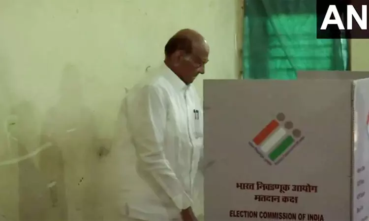 சரத்பவார் வாக்களித்தார்   மராட்டியத்தில்... ... சட்டசபை தேர்தல்: 5 மணி நிலவரம்.. மராட்டியம்-58.22, ஜார்கண்ட்-67.59 சதவீத வாக்குப்பதிவு