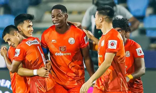 ஐ.எஸ்.எல். கால்பந்து ; மும்பை அணியை வீழ்த்தி பஞ்சாப் வெற்றி