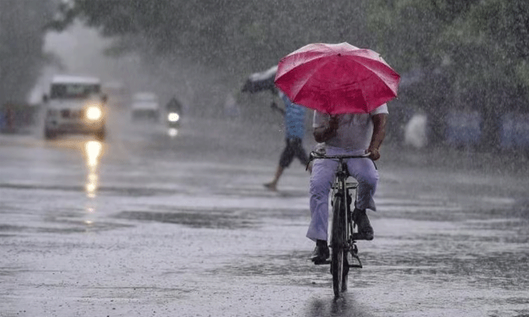 10 மாவட்டங்களில் மதியம் 1 மணி வரை மழை பெய்ய... ... சென்னையில் நள்ளிரவில் வெளுத்து வாங்கிய மழை 10 மாவட்டங்களில் மதியம் 1 மணி வரை மழை பெய்ய... ... சென்னையில் நள்ளிரவில் வெளுத்து வாங்கிய மழை