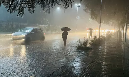 இரவு 10 மணி வரை அதி கனமழைக்கு வாய்ப்புள்ள மாவட்டங்கள்