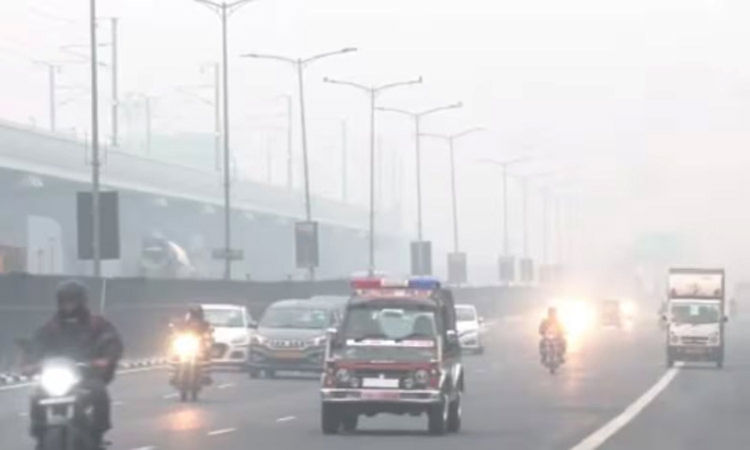 டெல்லியில் சிறிது முன்னேற்றம் அடைந்த காற்றின் தரம்