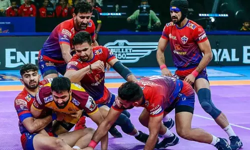 புரோ கபடி லீக்: தபாங் டெல்லி - உ.பி.யோத்தாஸ் அணிகள் இன்று மோதல்