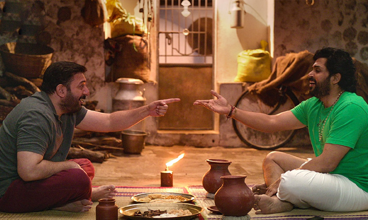 'மெய்யழகன்' படத்தை பார்த்து அழுத பிரபல பாலிவுட் நடிகர்