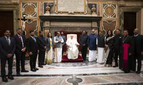 கேரள பாதிரியார் கார்டினலாக நியமிக்கப்பட்டது இந்தியாவுக்கு பெருமை - பிரதமர் மோடி கேரள பாதிரியார் கார்டினலாக நியமிக்கப்பட்டது இந்தியாவுக்கு பெருமை - பிரதமர் மோடி