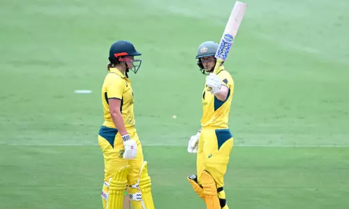 சர்வதேச மகளிர் கிரிக்கெட்டில் புதிய சாதனை படைத்த எல்லிஸ் பெர்ரி