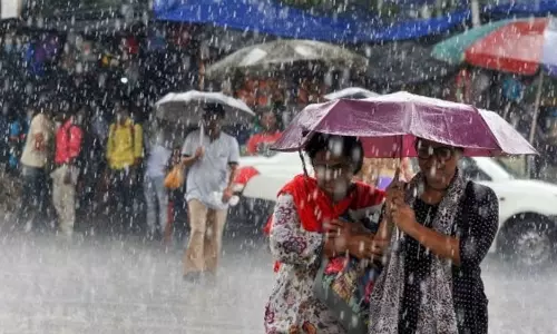 சென்னையில் பல்வேறு பகுதிகளில் மழை சென்னையில் பல்வேறு பகுதிகளில் மழை