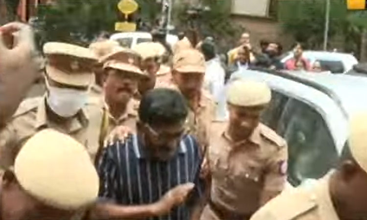 சென்னையில் பிரபல யூடியூபர் சவுக்கு சங்கர் மீண்டும்... ... இன்றைய முக்கிய செய்திகள் சில வரிகளில்.. 17-12-2024 சென்னையில் பிரபல யூடியூபர் சவுக்கு சங்கர் மீண்டும்... ... இன்றைய முக்கிய செய்திகள் சில வரிகளில்.. 17-12-2024