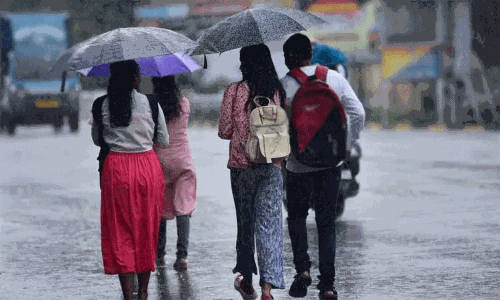 தமிழகத்தில் 3 மாவட்டங்களில் காலை 10 மணி வரை மழைக்கு வாய்ப்பு