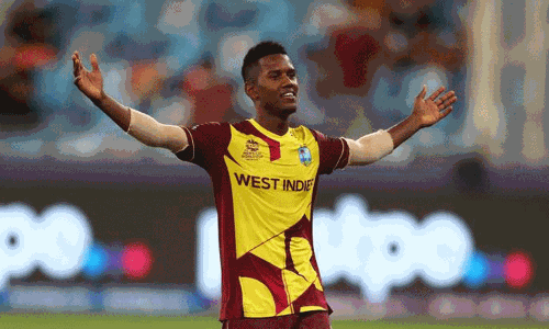 ஐ.சி.சி. டி20 பந்து வீச்சாளர் தரவரிசையில் முதலிடத்தில் அகில் ஹுசைன் ஐ.சி.சி. டி20 பந்து வீச்சாளர் தரவரிசையில் முதலிடத்தில் அகில் ஹுசைன்