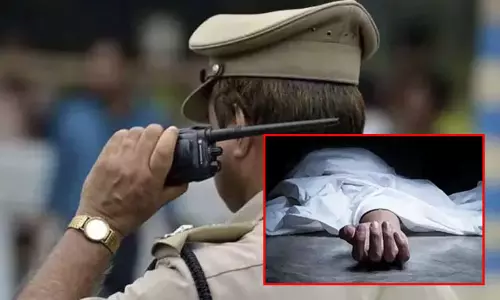 உ.பி.: படிக்காமல் மதிய வேளையில் தூங்கிய மகள்; தந்தை திட்டிய ஆத்திரத்தில் தற்கொலை உ.பி.: படிக்காமல் மதிய வேளையில் தூங்கிய மகள்; தந்தை திட்டிய ஆத்திரத்தில் தற்கொலை