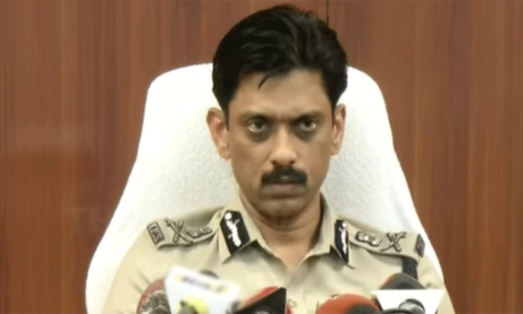 சென்னை காவல் ஆணையர் மீது சட்ட ரீதியாக நடவடிக்கை... ... 28-12-2024: இன்றைய முக்கிய செய்திகள் சில வரிகளில் சென்னை காவல் ஆணையர் மீது சட்ட ரீதியாக நடவடிக்கை... ... 28-12-2024: இன்றைய முக்கிய செய்திகள் சில வரிகளில்