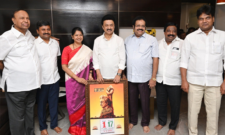 புத்தாண்டையொட்டி முதல்-அமைச்சர் மு.க.ஸ்டாலினை சந்தித்து வாழ்த்து பெற்ற அமைச்சர்கள், எம்.பி.க்கள்