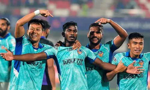 ஐ.எஸ்.எல். கால்பந்து தொடர்: ஒடிசாவை வீழ்த்தி அபார வெற்றி பெற்ற கோவா ஐ.எஸ்.எல். கால்பந்து தொடர்: ஒடிசாவை வீழ்த்தி அபார வெற்றி பெற்ற கோவா