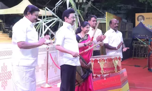 சென்னை சங்கமம் - நம்ம ஊரு திருவிழா: முதல்-அமைச்சர் மு.க.ஸ்டாலின் தொடங்கி வைத்தார்