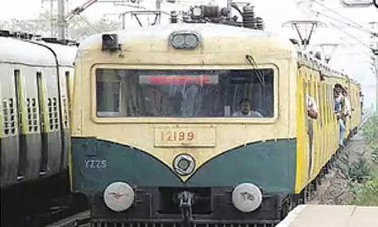 காட்டாங்குளத்தூர்- தாம்பரம் இடையே 20ம் தேதி சிறப்பு புறநகர் ரெயில்கள் இயக்கம் காட்டாங்குளத்தூர்- தாம்பரம் இடையே 20ம் தேதி சிறப்பு புறநகர் ரெயில்கள் இயக்கம்