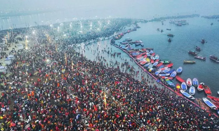 மகா கும்பமேளா: திரிவேணி சங்கமத்தில் இதுவரை 13 கோடி பேர் புனித நீராடல் மகா கும்பமேளா: திரிவேணி சங்கமத்தில் இதுவரை 13 கோடி பேர் புனித நீராடல்