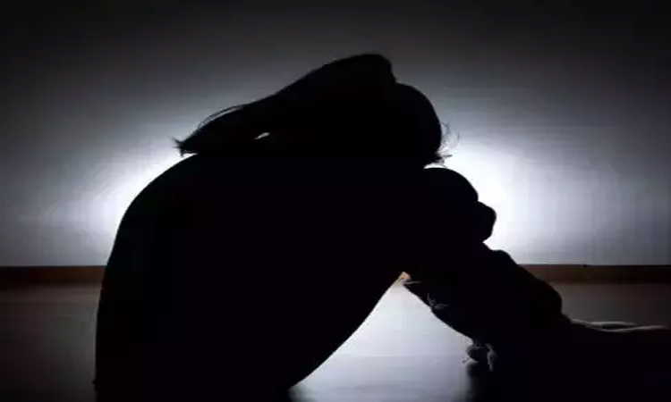 சென்னையில் பள்ளி மாணவிகள் 3 பேர் பாலியல் வன்கொடுமை - 3 பேர் கைது