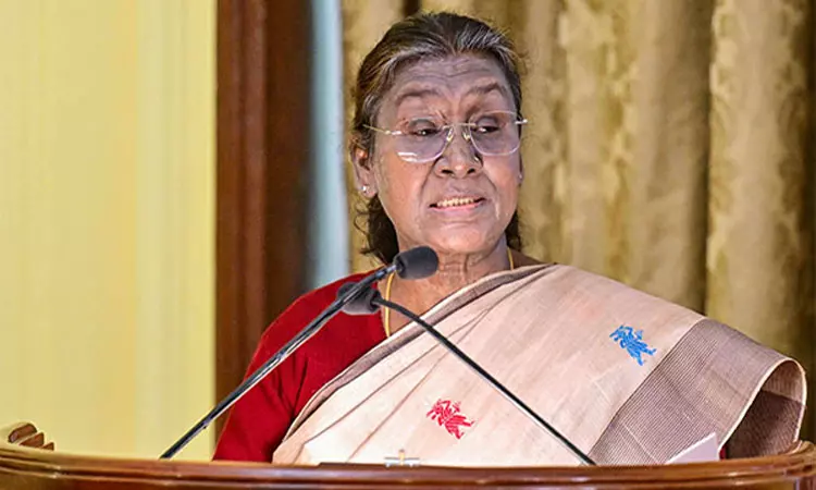 பட்ஜெட் கூட்டத்தொடர்; இரு அவைகளிலும் 31-ந்தேதி ஜனாதிபதி உரை