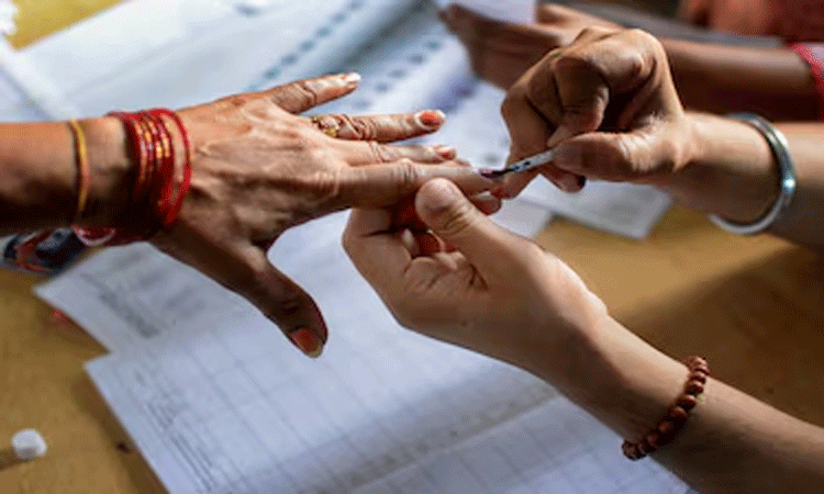 இன்று மாலையுடன் ஓய்கிறது ஈரோடு கிழக்கு தொகுதி... ... இன்றைய முக்கிய செய்திகள் சிலவரிகளில் 03-02-2025 இன்று மாலையுடன் ஓய்கிறது ஈரோடு கிழக்கு தொகுதி... ... இன்றைய முக்கிய செய்திகள் சிலவரிகளில் 03-02-2025