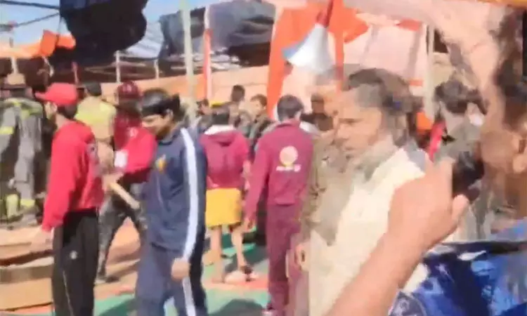 உத்தர பிரதேசம்: மகா கும்பமேளா நிகழ்ச்சியில் மீண்டும் தீ விபத்து உத்தர பிரதேசம்: மகா கும்பமேளா நிகழ்ச்சியில் மீண்டும் தீ விபத்து