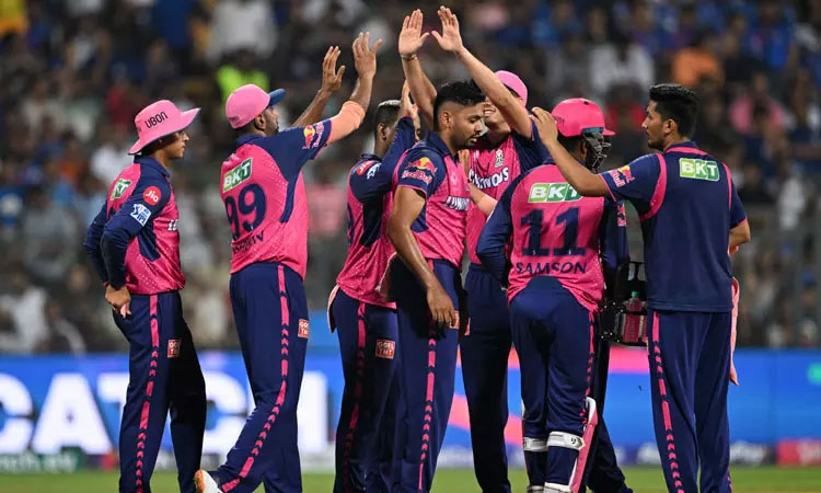 ஐ.பி.எல்.2025: ராஜஸ்தான் அணிக்கு புதிய சுழற்பந்து வீச்சு பயிற்சியாளர் நியமனம் ஐ.பி.எல்.2025: ராஜஸ்தான் அணிக்கு புதிய சுழற்பந்து வீச்சு பயிற்சியாளர் நியமனம்