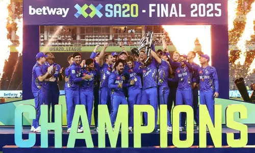 எஸ்.ஏ.டி20 லீக்: சாம்பியன் பட்டம் வென்ற எம்.ஐ.கேப்டவுன்