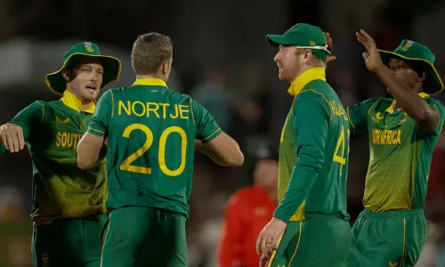 சாம்பியன்ஸ் டிராபி: தென் ஆப்பிரிக்க அணியில் நோர்ட்ஜேவுக்கு மாற்று வீரர் அறிவிப்பு சாம்பியன்ஸ் டிராபி: தென் ஆப்பிரிக்க அணியில் நோர்ட்ஜேவுக்கு மாற்று வீரர் அறிவிப்பு