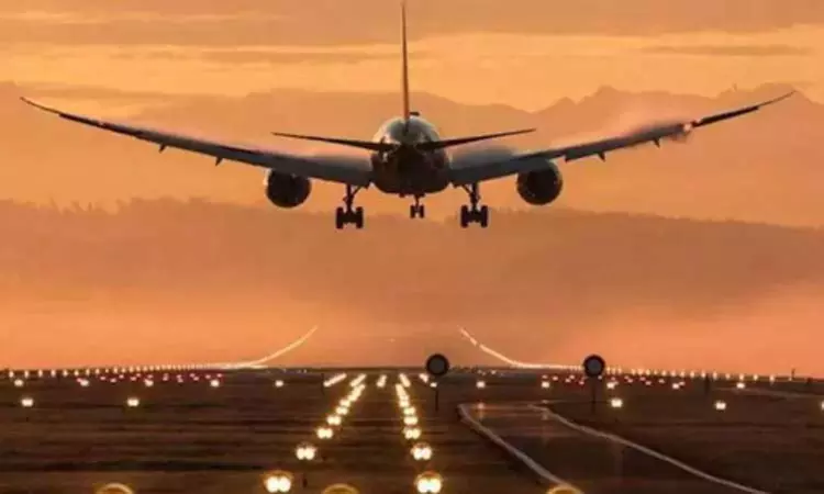 அகமதாபாத்தில் தரையிறங்கிய சர்வதேச விமானத்திற்கு வெடிகுண்டு மிரட்டல்