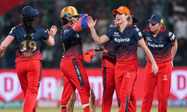 மகளிர் பிரீமியர் லீக்: பெங்களூரு அணியுடன் இணைந்த நட்சத்திர வீராங்கனை