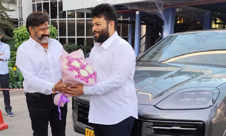 Thaman gets a surprise gift from Balakrishna