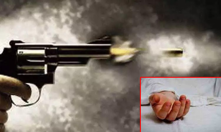 பொம்மை துப்பாக்கி என நினைத்து சுட்டதில் பாய்ந்த நிஜ குண்டு; 4 வயது குழந்தை பலி