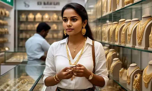 தங்கம் விலை புதிய உச்சம்: சவரனுக்கு ரூ.280 உயர்வு தங்கம் விலை புதிய உச்சம்: சவரனுக்கு ரூ.280 உயர்வு