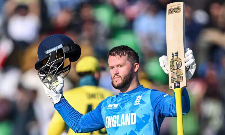 பென் டக்கெட் அபார சதம்... இங்கிலாந்து 351 ரன்கள் குவிப்பு