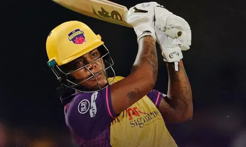 சினெல்லே ஹென்றி அரைசதம்... டெல்லிக்கு 178 ரன்கள் இலக்கு நிர்ணயித்த உ.பி.வாரியர்ஸ்