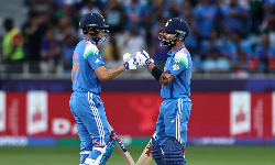 சாம்பியன்ஸ் டிராபி: 100 ரன்களை கடந்த இந்தியா