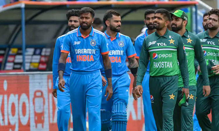 இந்தியாவிடம் இருக்கும் அப்படிப்பட்ட ஒரு வீரர் எங்களது அணியில் இல்லை - பாக்.முன்னாள் வீரர்