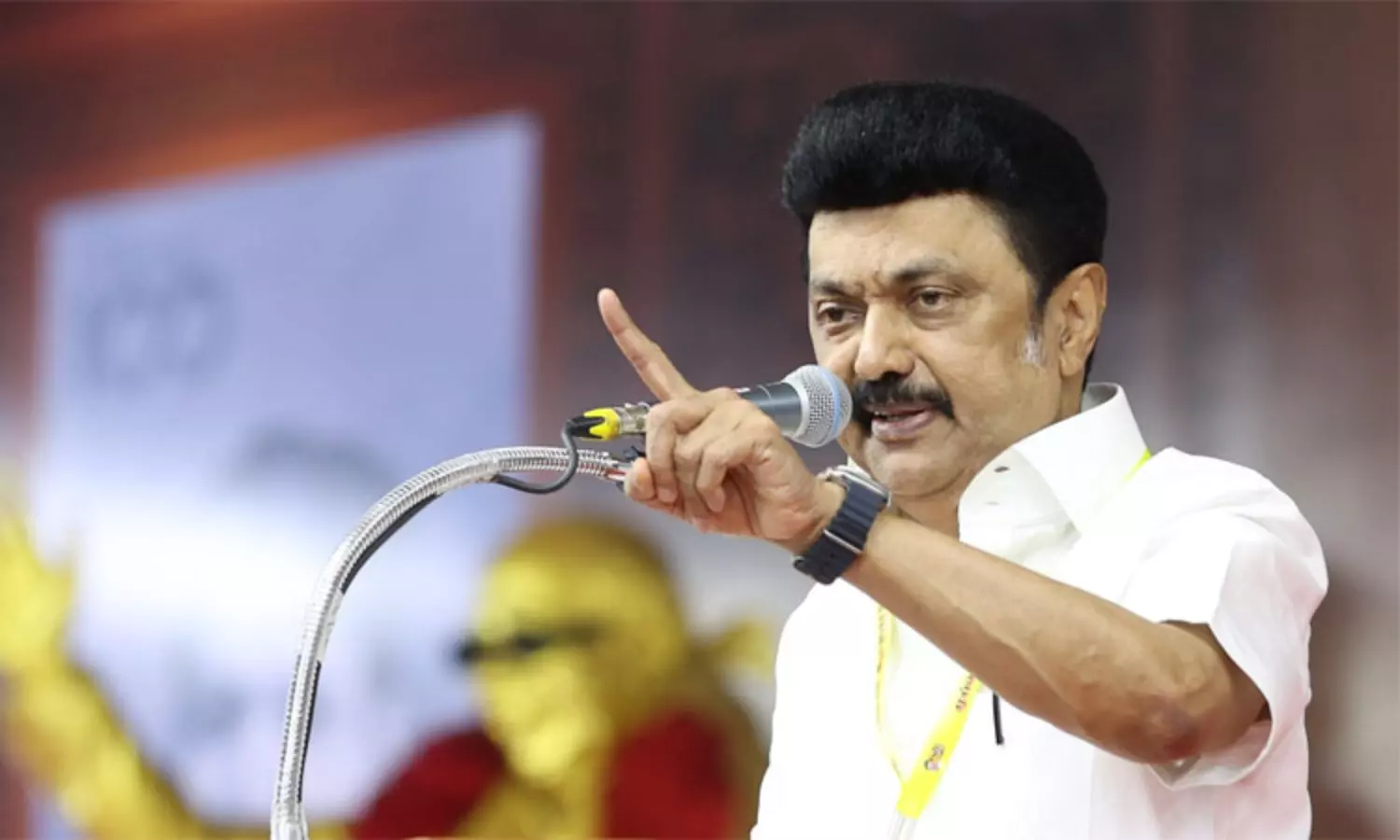 தமிழை அழிக்க நினைக்கும் ஆதிக்க மொழியை அனுமதிக்கமாட்டோம்: மு.க.ஸ்டாலின் தமிழை அழிக்க நினைக்கும் ஆதிக்க மொழியை அனுமதிக்கமாட்டோம்: மு.க.ஸ்டாலின்