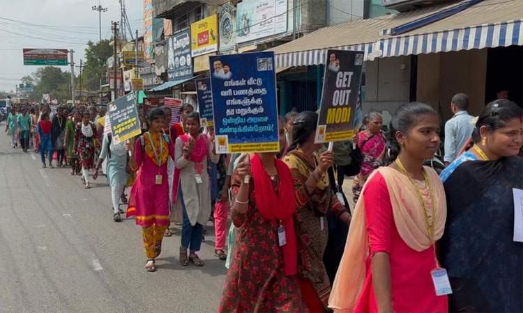தமிழகம் முழுவதும் இந்தி திணிப்புக்கு எதிராக திமுக மாணவர் அணி ஆர்ப்பாட்டம்