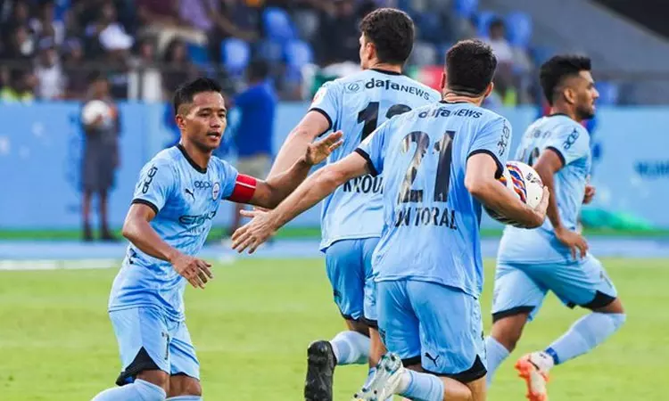 ஐ.எஸ்.எல். கால்பந்து தொடர்; மும்பை-மோகன் பகான் ஆட்டம்  டிரா