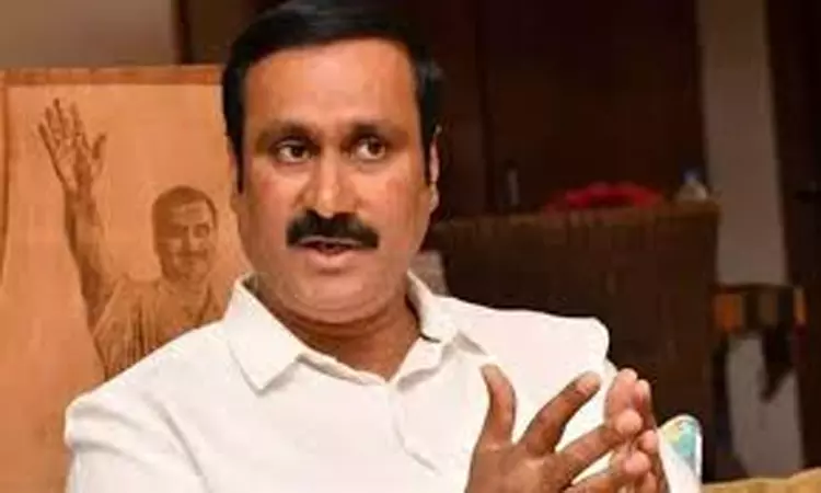 மாணவி தற்கொலை: நீட்டை நீக்குவதாகக் கூறி நாடகம் நடத்தியவர்கள் தான் பொறுப்பேற்க வேண்டும்! - அன்புமணி ராமதாஸ் மாணவி தற்கொலை: நீட்டை நீக்குவதாகக் கூறி நாடகம் நடத்தியவர்கள் தான் பொறுப்பேற்க வேண்டும்! - அன்புமணி ராமதாஸ்