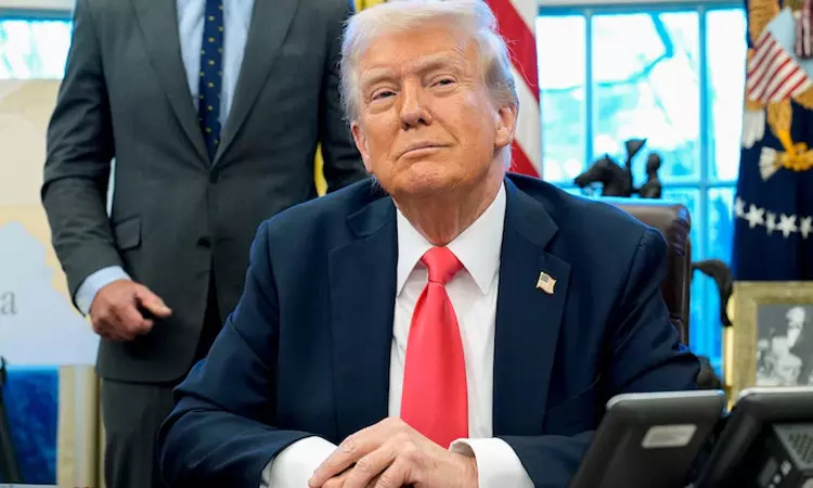 அமெரிக்காவில் ஆங்கிலம் ஆட்சி மொழியாக அறிவிப்பு