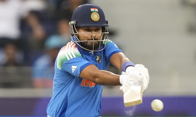 சாம்பியன்ஸ் டிராபி; ஆஸ்திரேலியாவை வீழ்த்தி இறுதிப்போட்டிக்கு முன்னேறிய இந்தியா