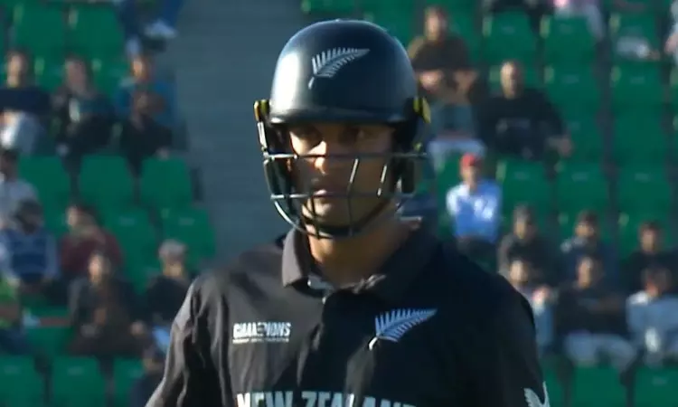 ரவீந்திரா அவுட்... 2வது விக்கெட்டை இழந்த... ... சாம்பியன்ஸ் டிராபி: 9வது விக்கெட்டை இழந்த தென் ஆப்பிரிக்கா ரவீந்திரா அவுட்... 2வது விக்கெட்டை இழந்த... ... சாம்பியன்ஸ் டிராபி: 9வது விக்கெட்டை இழந்த தென் ஆப்பிரிக்கா