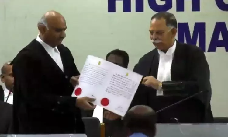 சென்னை ஐகோர்ட்டில் 2 பேர் நிரந்தர நீதிபதிகளாக பதவியேற்பு சென்னை ஐகோர்ட்டில் 2 பேர் நிரந்தர நீதிபதிகளாக பதவியேற்பு