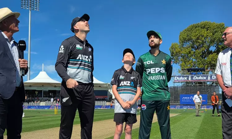 முதல் டி20: பாகிஸ்தானுக்கு எதிராக நியூசிலாந்து பந்துவீச்சு தேர்வு முதல் டி20: பாகிஸ்தானுக்கு எதிராக நியூசிலாந்து பந்துவீச்சு தேர்வு