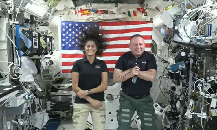 ஐ.எஸ்.எஸ். சென்றடைந்த நாசா குழு; சுனிதா வில்லியம்ஸ், வில்மோருக்கு விடியல்