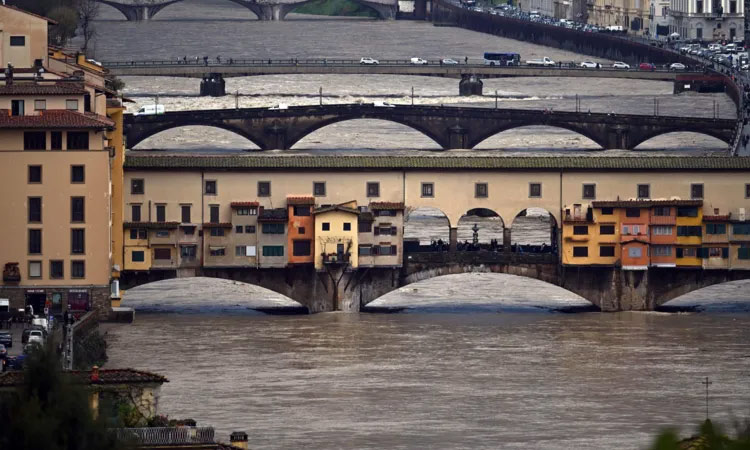 இத்தாலியில் கனமழையால் வெள்ளப்பெருக்கு